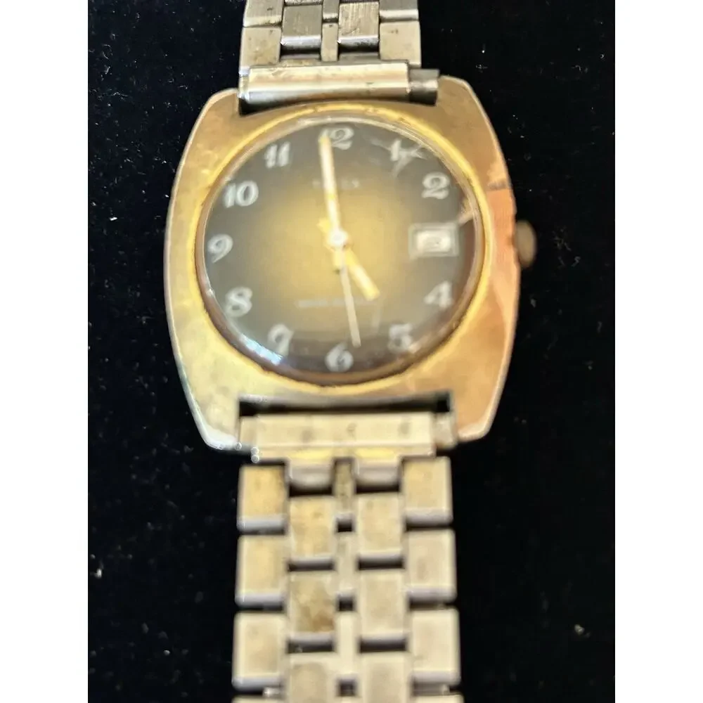 Timex Sprite calendar watch, gold tone cushion case, fume/sunburst dial parts